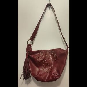 Frankie & Johnnie burgundy shoulder purse